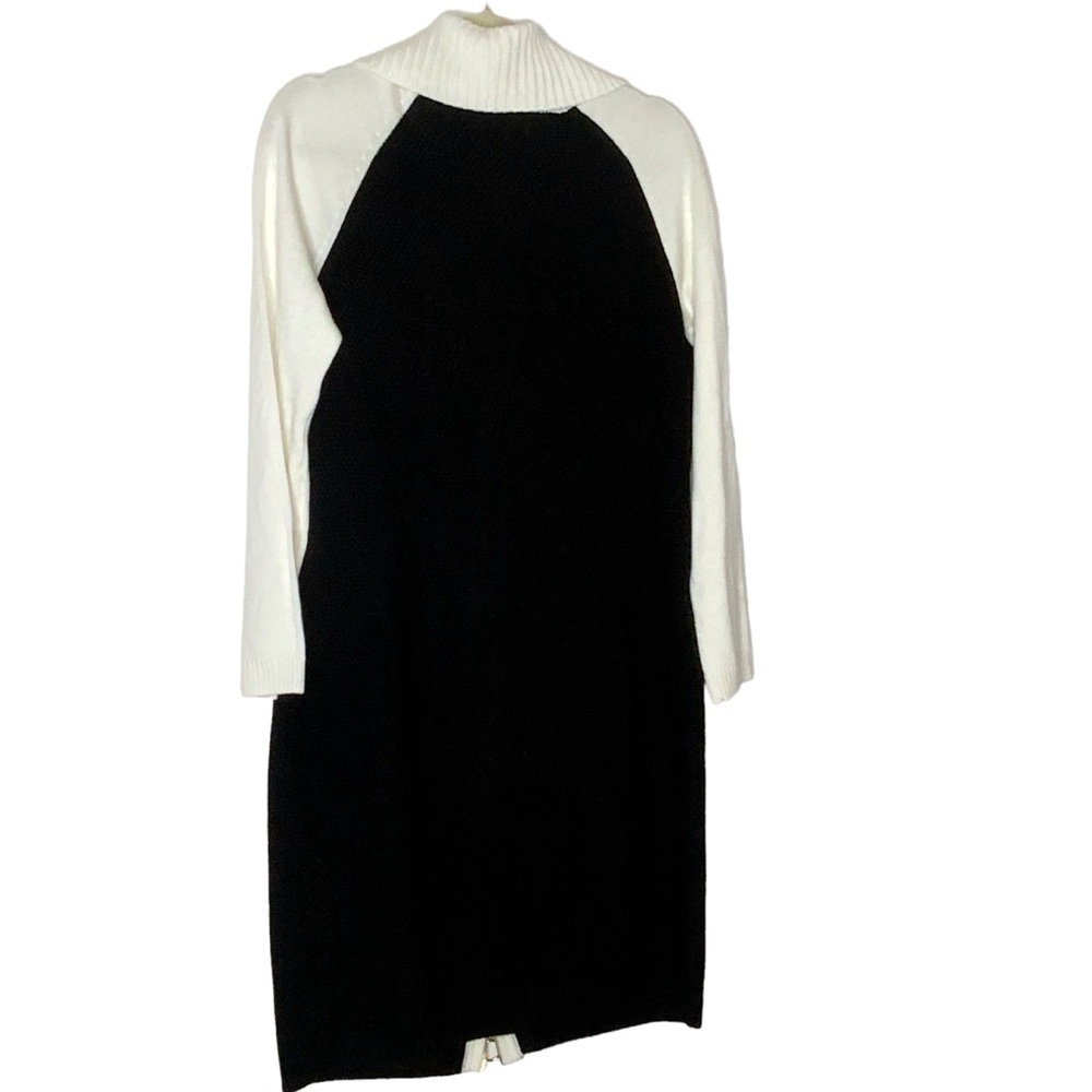 Calvin Klein long sleeve sweater dress. Black and white with front zipper. - Picture 4 of 7